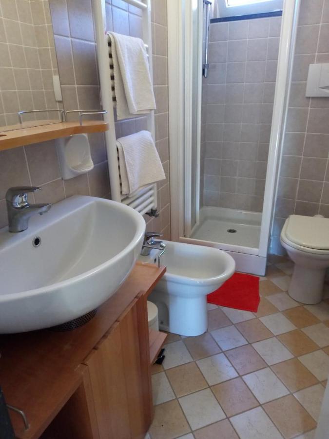 Appartamento In Dimora Tipica Montale  Buitenkant foto